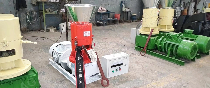 Homemade Small Flat Die Wood Pelletizing Machine Biomass Sawdust Pellet Mill